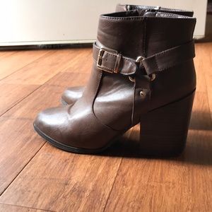 ❤️Forever 21 Cute booties❤️